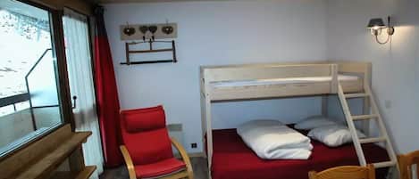1 bedroom