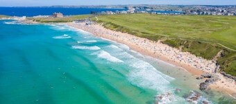 Captain Jacks Retreat. Nr Newquay, Padstow, Eden. Sleeps up to 8 People 4+ bed