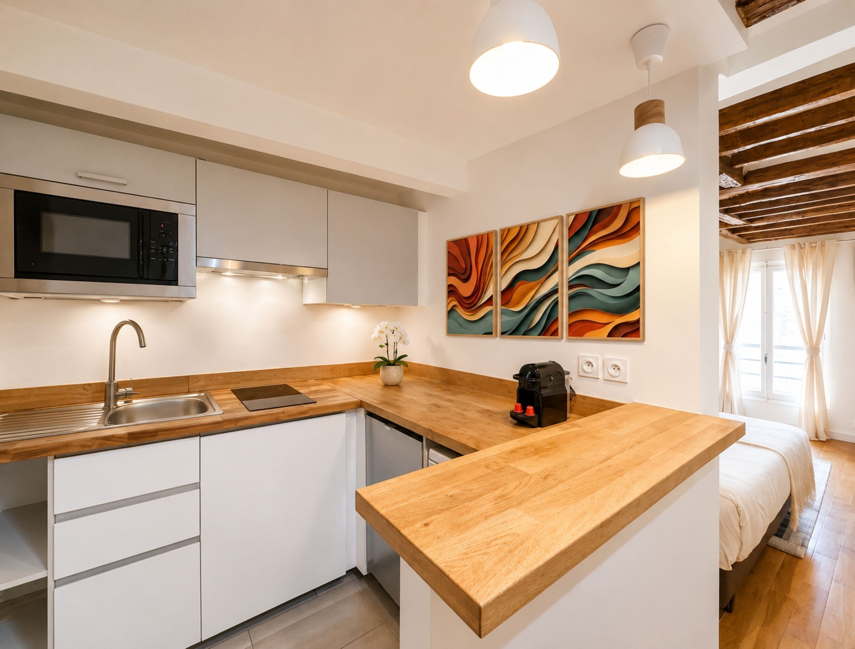 Studio, vue cour intérieure | Cuisine privée