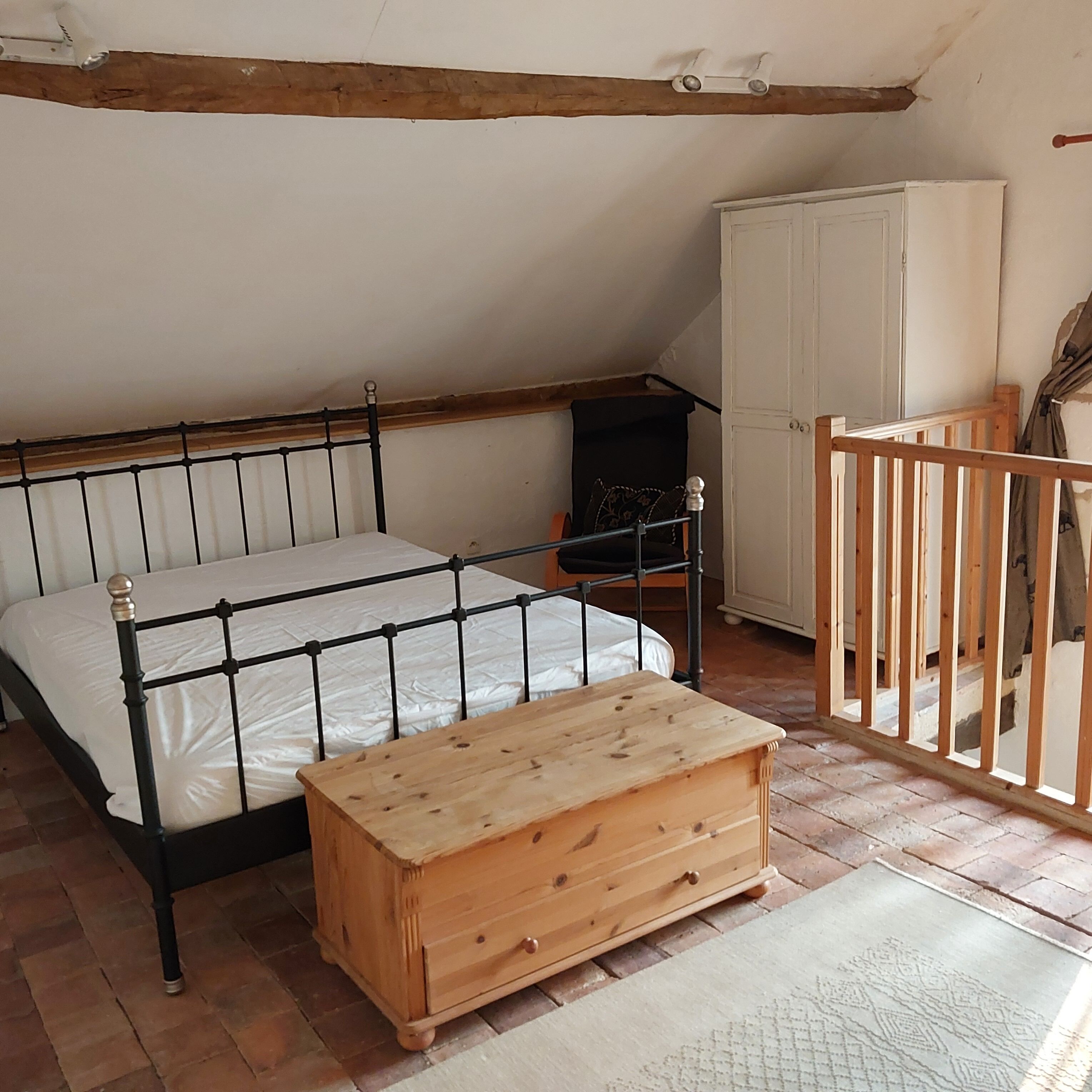 2 Schlafzimmer, Bügeleisen/Bügelbrett, Bettwäsche