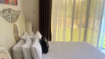 1 多间卧室、熨斗/熨衣板、WiFi、床单