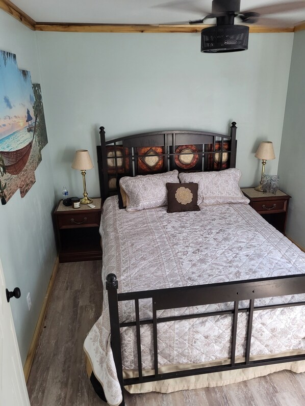 2 bedrooms, bed sheets