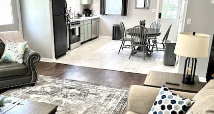 The Riverside- Waterfront & Boat Dock Space