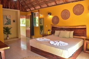 Laptop workspace, free WiFi, bed sheets - Hotel Aldea Cruzo'ob (Felipe Carrillo Puerto)