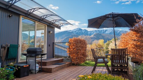Arrowtown Gold - Elevated Two Bedroom Apartment