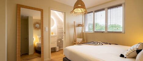 1 chambre, accĂšs Internet, draps fournis