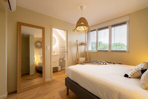 1 bedroom, internet, bed sheets