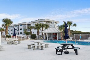 Indoor pool, outdoor pool