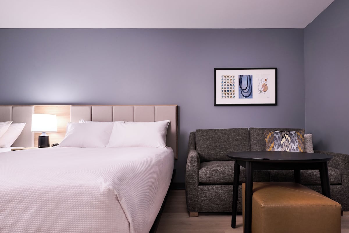 Studio Suite, 2 Queen Beds, Accessible Bathtub