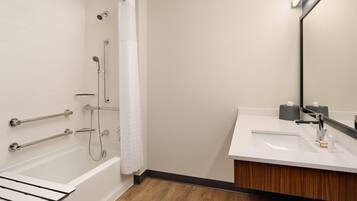 Studio Suite, 2 Queen Beds, Accessible Bathtub | Bathroom | Free toiletries, hair dryer, towels, soap