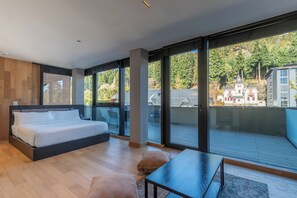 Standardzimmer, 1 Queen-Bett, Nichtraucher | Hochwertige Bettwaren, Daunenbettdecken, Minibar, Zimmersafe