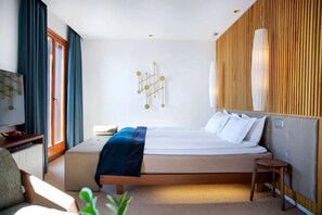 In-room safe, iron/ironing board - Portixol Hotel & Restaurant (Palma de Mallorca)
