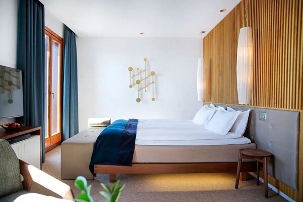 In-room safe, iron/ironing board - Portixol Hotel & Restaurant (Palma de Mallorca)