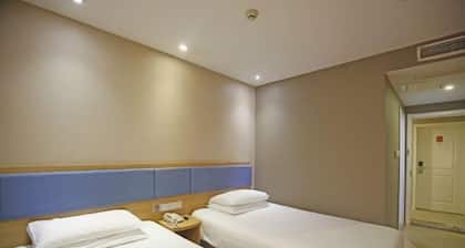 Homeinn Hotel (Chengdu Qingyanggong Provincial Hospital Subway Station)