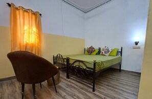Room, City View | Free WiFi