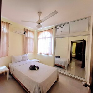 Apartment, 2 Bedrooms, Smoking, Balcony | 2 bedrooms