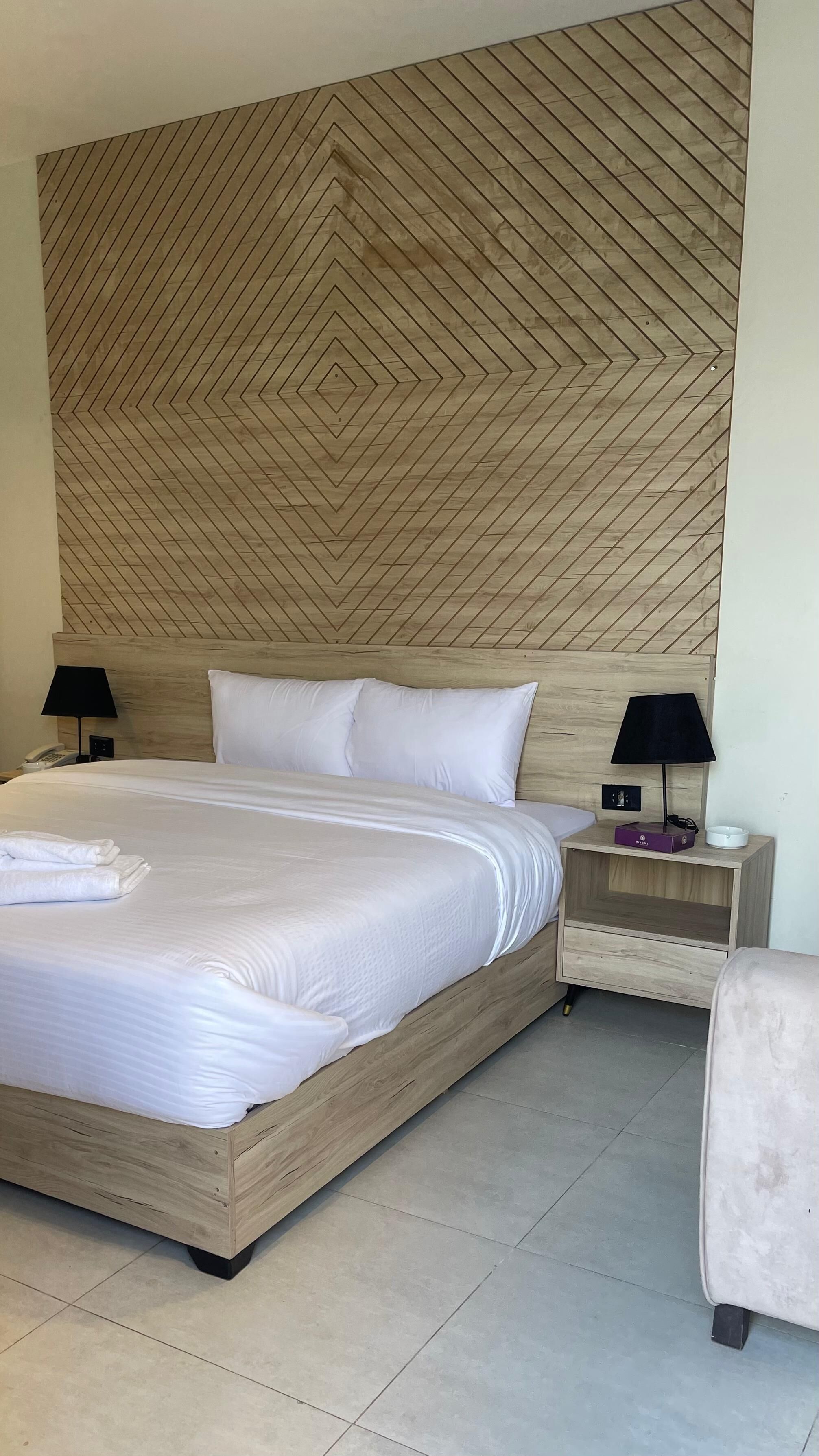 Free WiFi, bed sheets