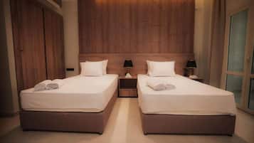 Estudio Deluxe, balcón | Escritorio, wifi gratis y ropa de cama