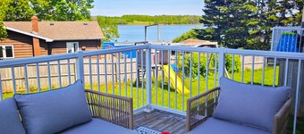 Tranquil riverside Abode