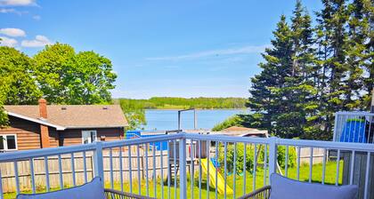 Tranquil riverside Abode