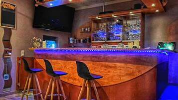 Bar (in der Unterkunft)