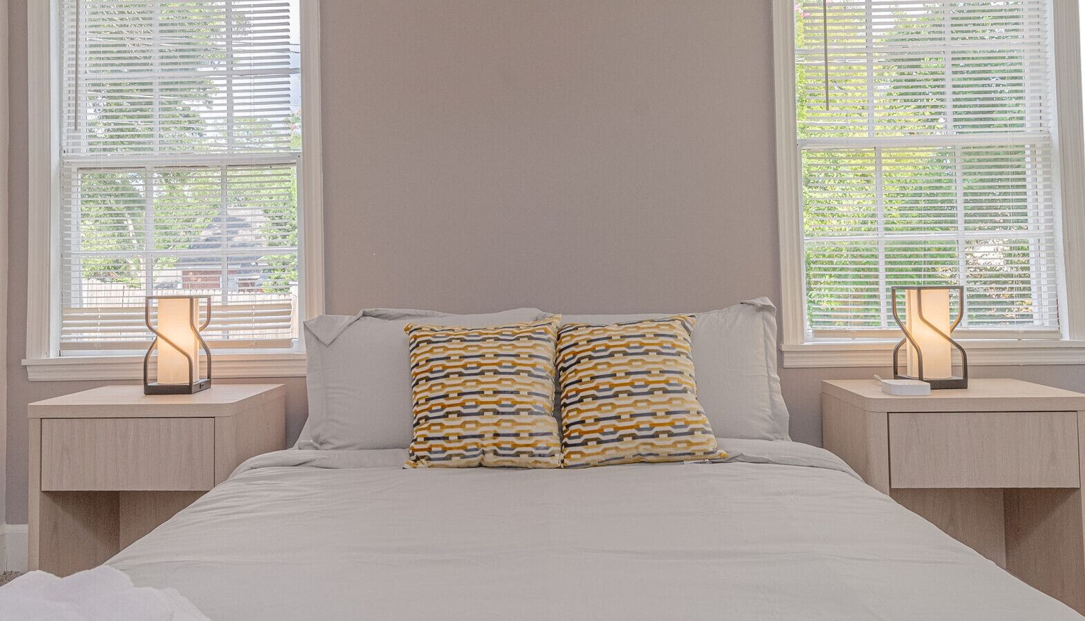 2 多间卧室、熨斗/熨衣板、免费 WiFi、床单