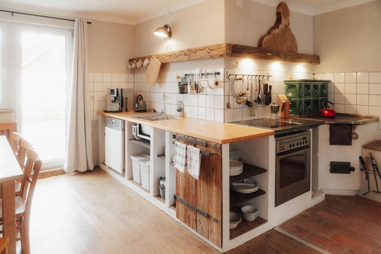 Uuni, liesi, astianpesukone