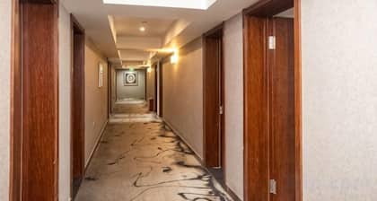 Homeinn Ripple Hotel (Harbin Xuefu Road Kaide Plaza)