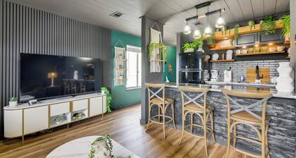 Chic & Elevated Decor: Beachfront PCB Gem w/ Patio