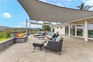 Terrace/patio - 2 Mi to Lake Poway: Mtn-View Escape w/ Patio! (Poway)