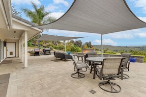 An outdoor patio with a covered seating area, a barbecue grill, and a view of the landscape. - 2 Mi to Lake Poway: Mtn-View Escape w/ Patio! (Poway)