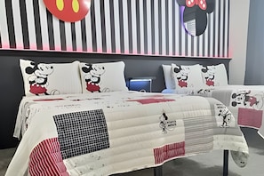5 chambres, fer et planche à repasser, draps fournis