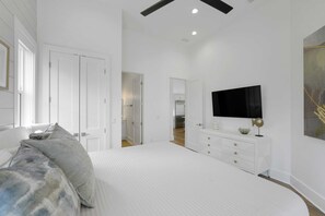 House (1 Bedroom) | Interior