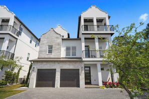 House (1 Bedroom) | Interior - Sleeps 39 2 Luxe Homes w/ Free Golf Cart, Private Pool+spa 3 Blocks to Beach (Santa Rosa Beach)