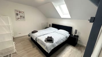 3 Schlafzimmer, Bügeleisen/Bügelbrett, WLAN, Bettwäsche