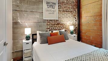 Condo (1 Bedroom) | Property amenity