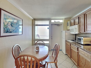 Condo (1 Bedroom) | Property amenity