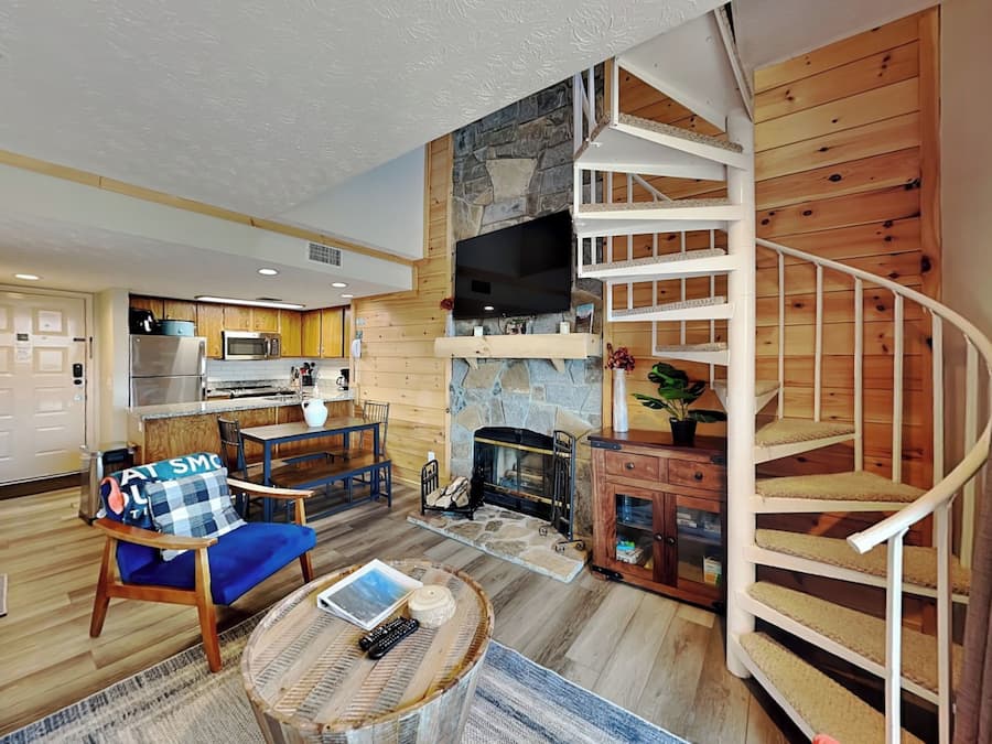 Condo (3 Bedrooms) | Servicio de la propiedad