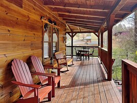 Studio (2 Bedrooms) | Property amenity
