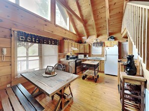 Studio (2 Bedrooms) | Property amenity - Scooter Bears Den by Jackson Mountain Rentals (Gatlinburg)