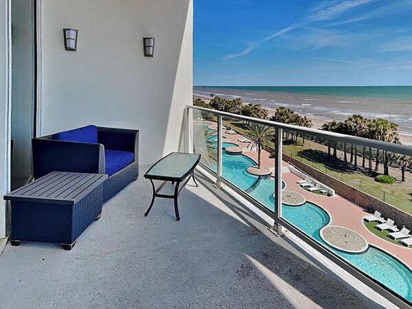 Western Waves By Ryson Vacation Rentals - Sunny Beach, TX