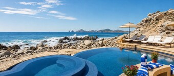 Casa Luna - Exclusive Oceanfront Villa with Unmatched Luxury in Los Cabos