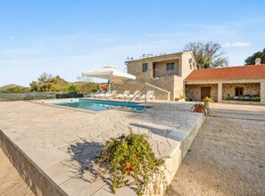 House (Holiday Home Stari Dvori) | Exterior - Holiday Home Stari Dvori (Unesic)