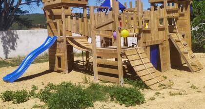 Chateau de Prax Viel, swimming pool, mini farm, air-conditioned - Gîte Syrah