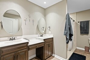 Douche, serviettes fournies