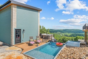 A heated pool - Lux Lakeview Table Rock Branson w/ Pool & Hot Tub (Omaha)