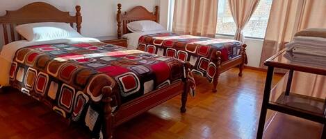 3 habitaciones y wifi