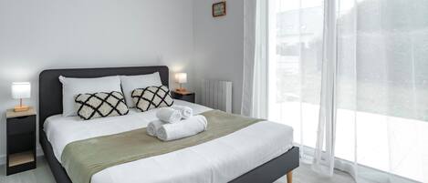 4 sovrum, strykjärn/strykbräda, gratis wi-fi och sängkläder