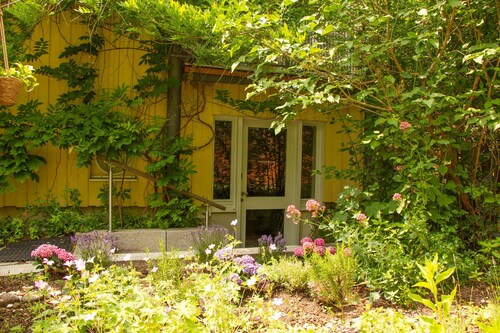 Vis-à-Vis Nymphenburg Palace | Rondellapartments