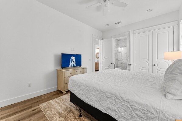 9 soverom, strykejern/-brett, wi-fi og sengetøy